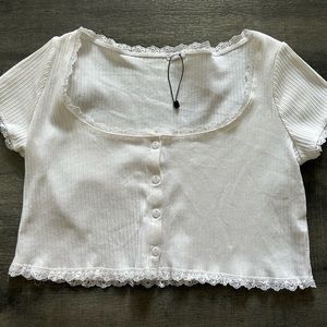 Garage white cropped shirt. Lace detailing. Never been worn before.